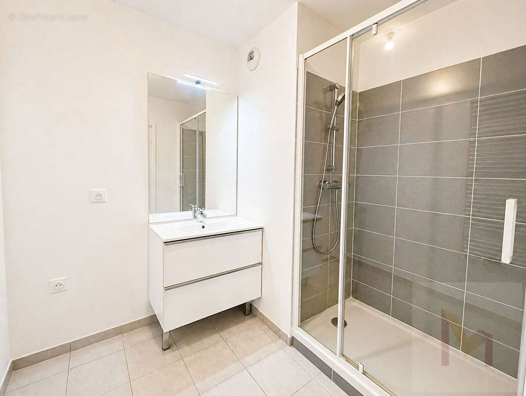 Appartement à NEUILLY-PLAISANCE