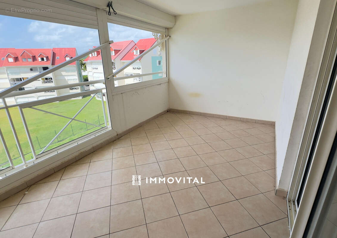 Appartement à PETIT-BOURG