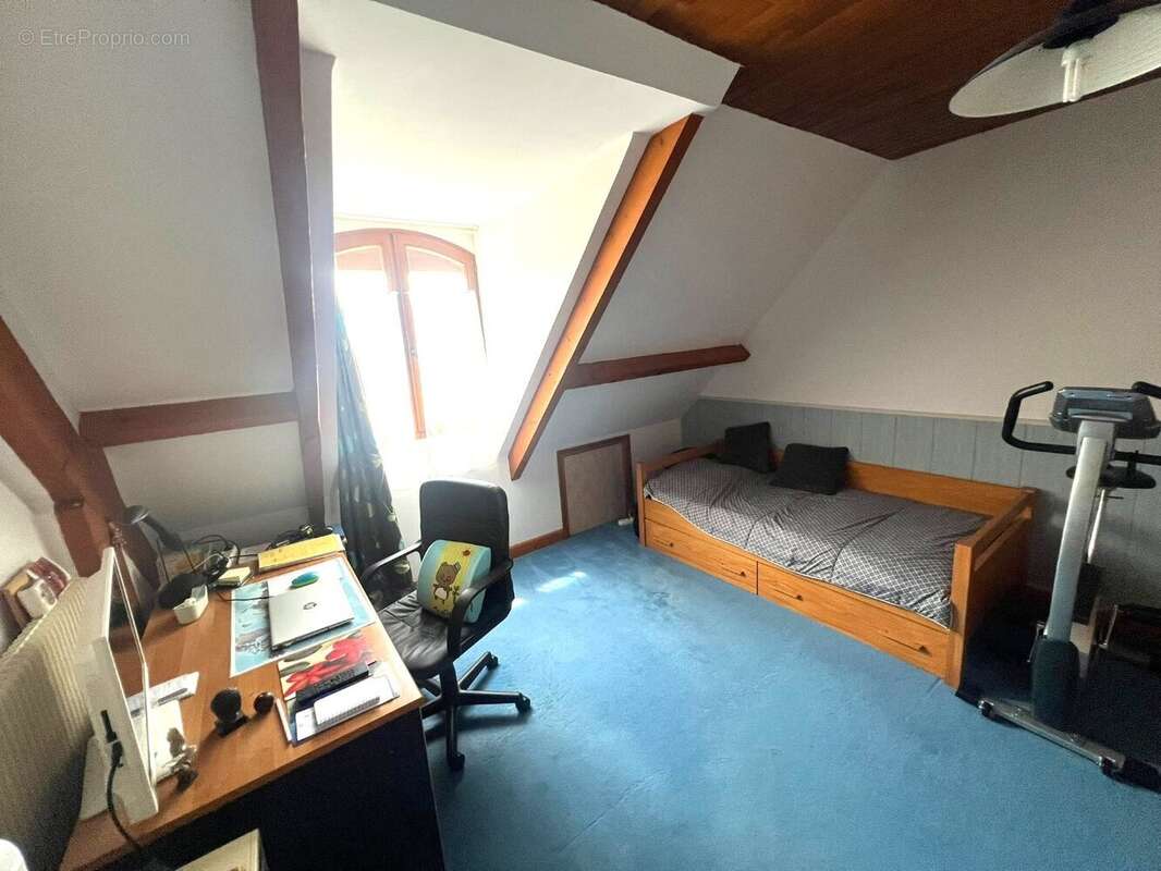 Maison à SAINT-CHERON