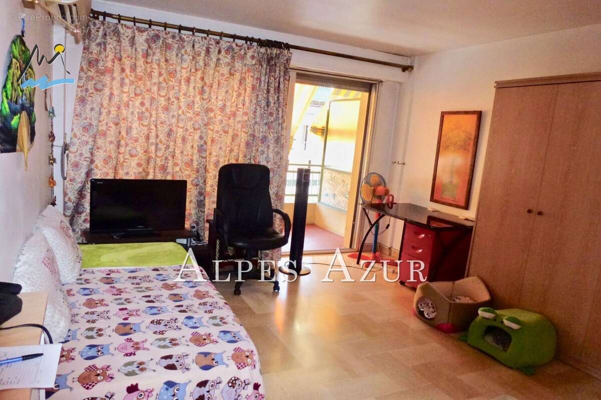 Appartement à CAGNES-SUR-MER