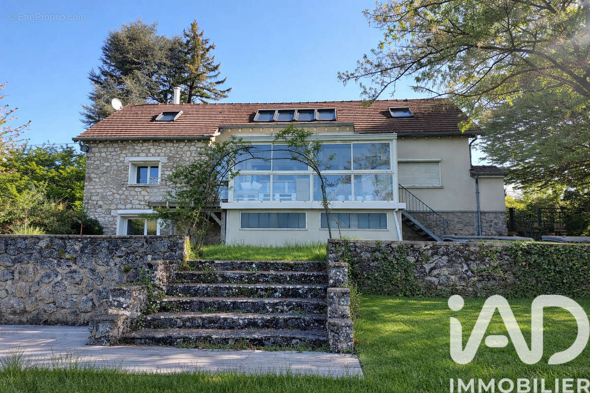 Photo 1 - Maison à VERNOU-LA-CELLE-SUR-SEINE