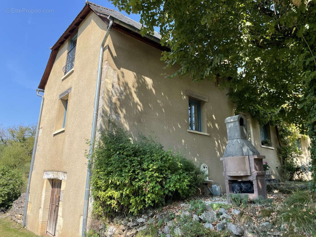 Maison à PERPEZAC-LE-BLANC