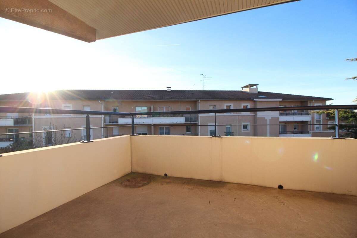 Appartement à RAMONVILLE-SAINT-AGNE