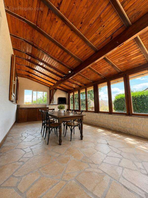 Maison à vendre 4 pièces Proche de SAINT CREPIN IBOUVILLERS (60) - photo 3