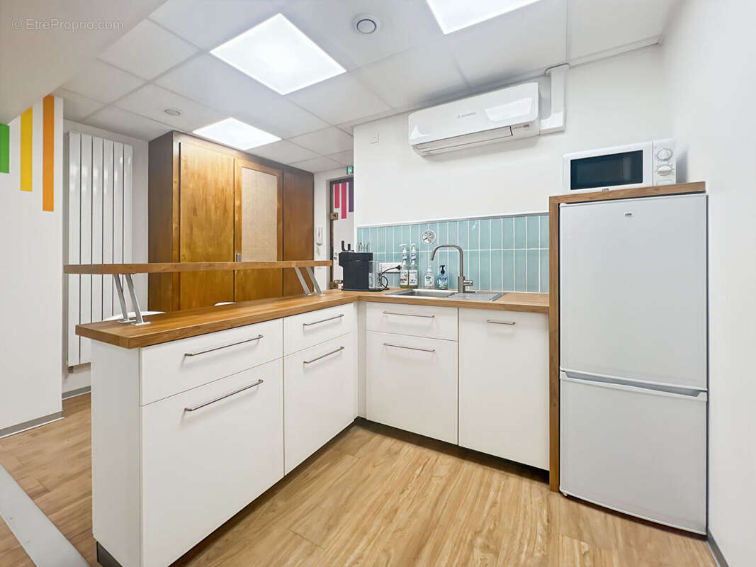 Commerce à PARIS-15E