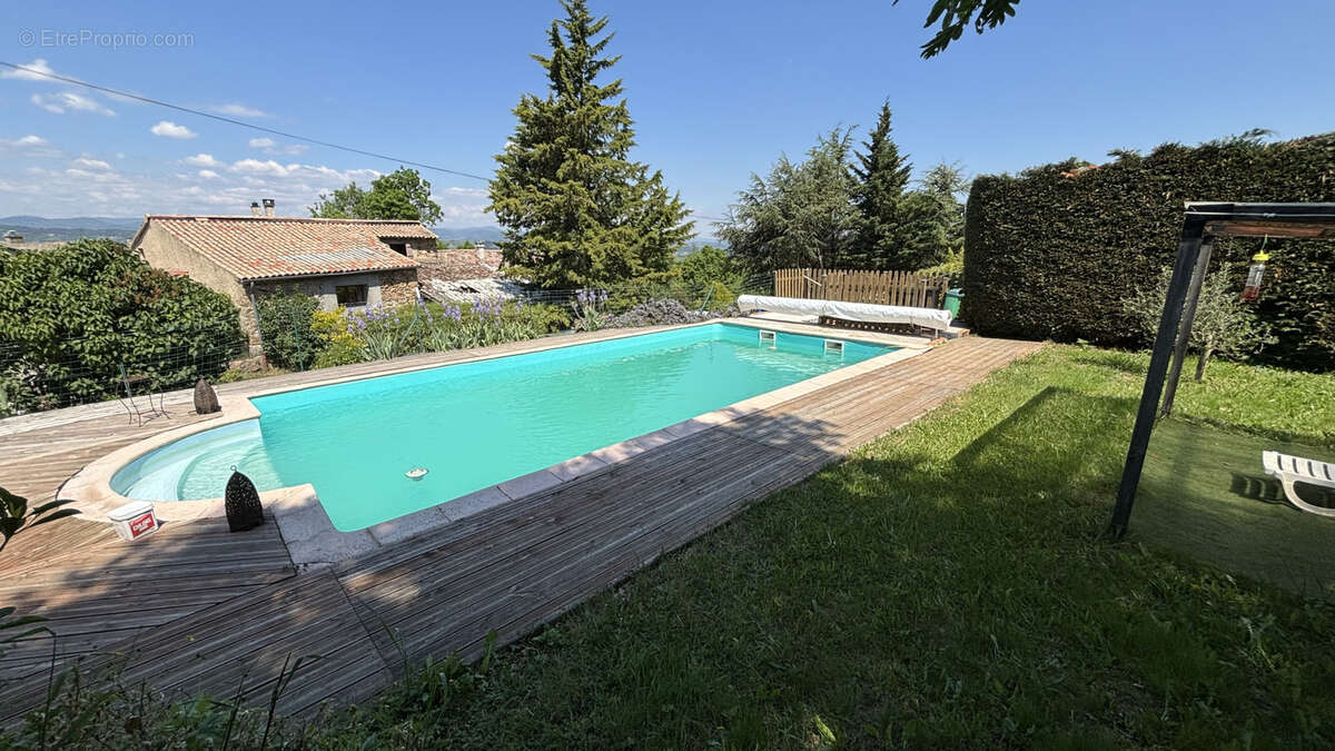 Maison à SAINT-PERAY