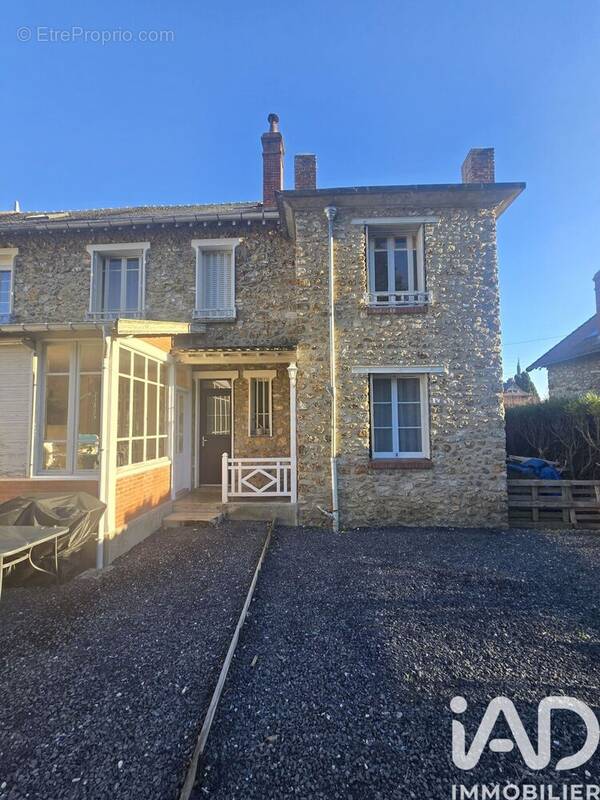 Photo 1 - Maison à JAULGONNE