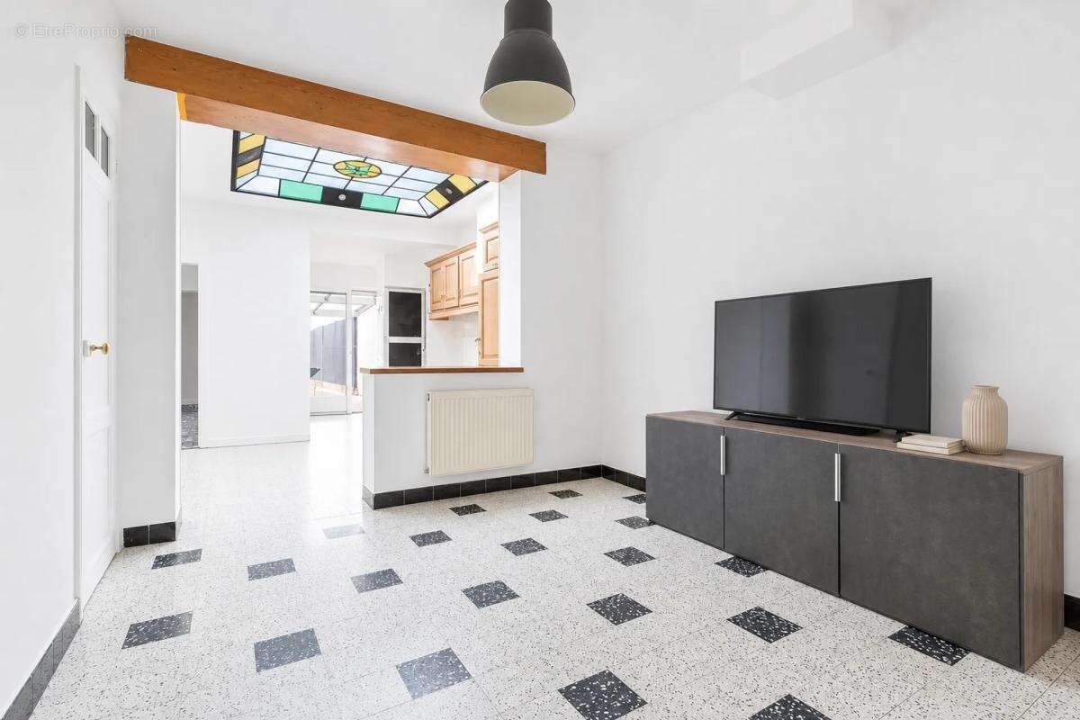 Maison 1930 avec jardin vue sur les champs - photo 3