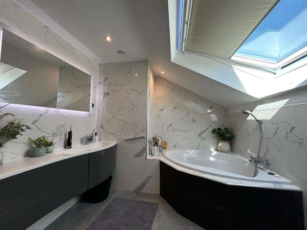 Maison à BONS-EN-CHABLAIS