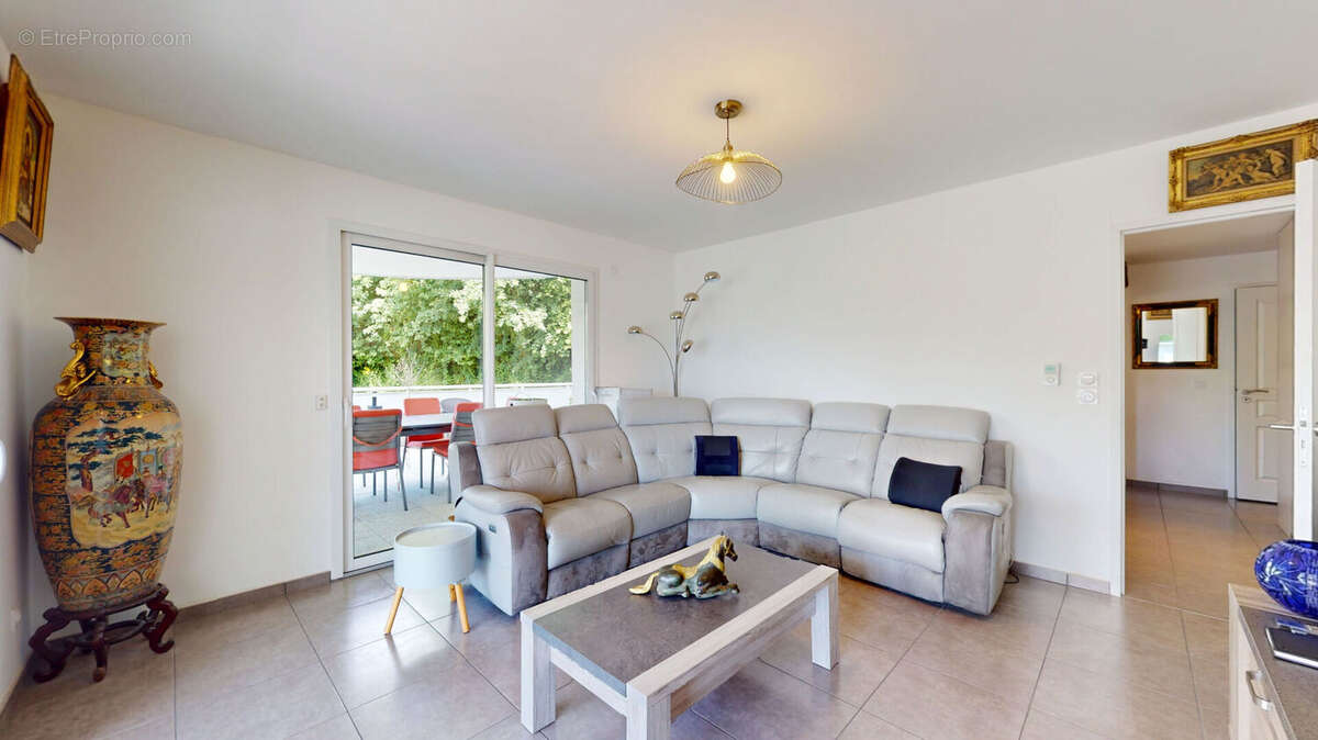 Appartement à SAINT-MARTIN-D'URIAGE