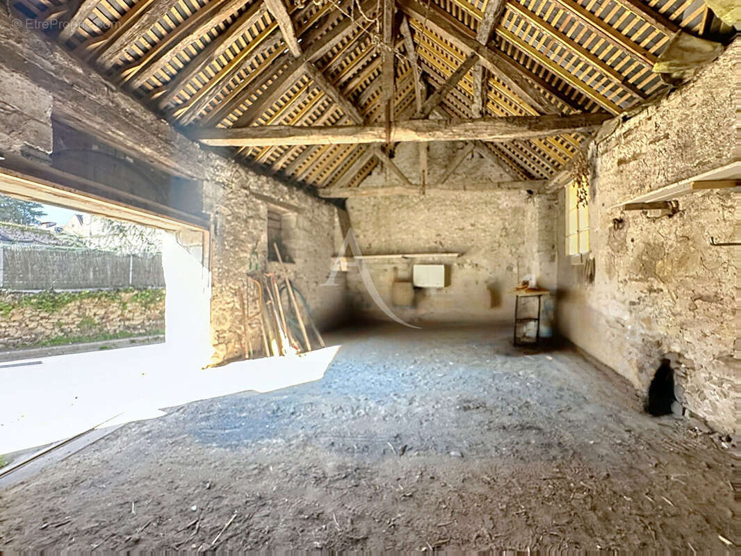 Maison à BRISSAC-QUINCE