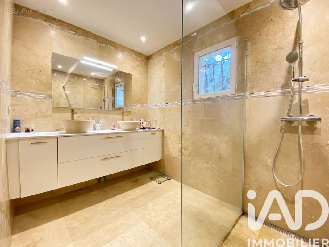 Photo 7 - Maison à VAISON-LA-ROMAINE