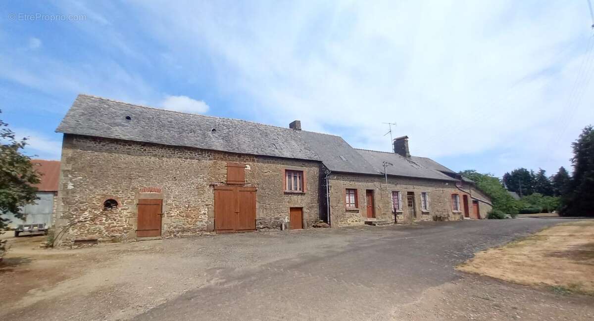 Propriete à vendre 7 pièces LE PAS (53) - photo 5