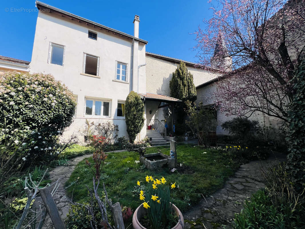 Maison à SAINT-LAURENT-D'AGNY