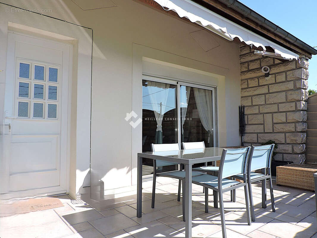 Maison 175 m² à Dampmart  - photo 5