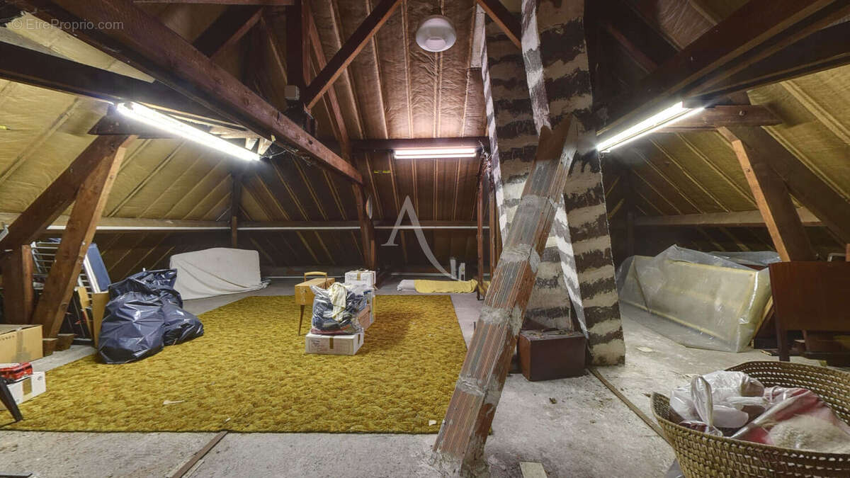 Maison à BRY-SUR-MARNE