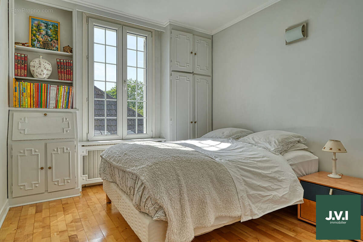Maison à SAINT-GRATIEN