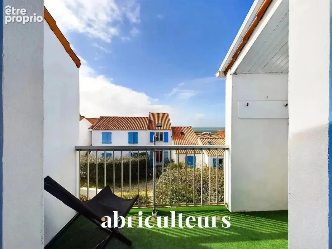 Appartement 2 chambres avec balcon vue sur mer en vente à  Rue de la Pointe à l'Herbaudière (85330) - photo 11