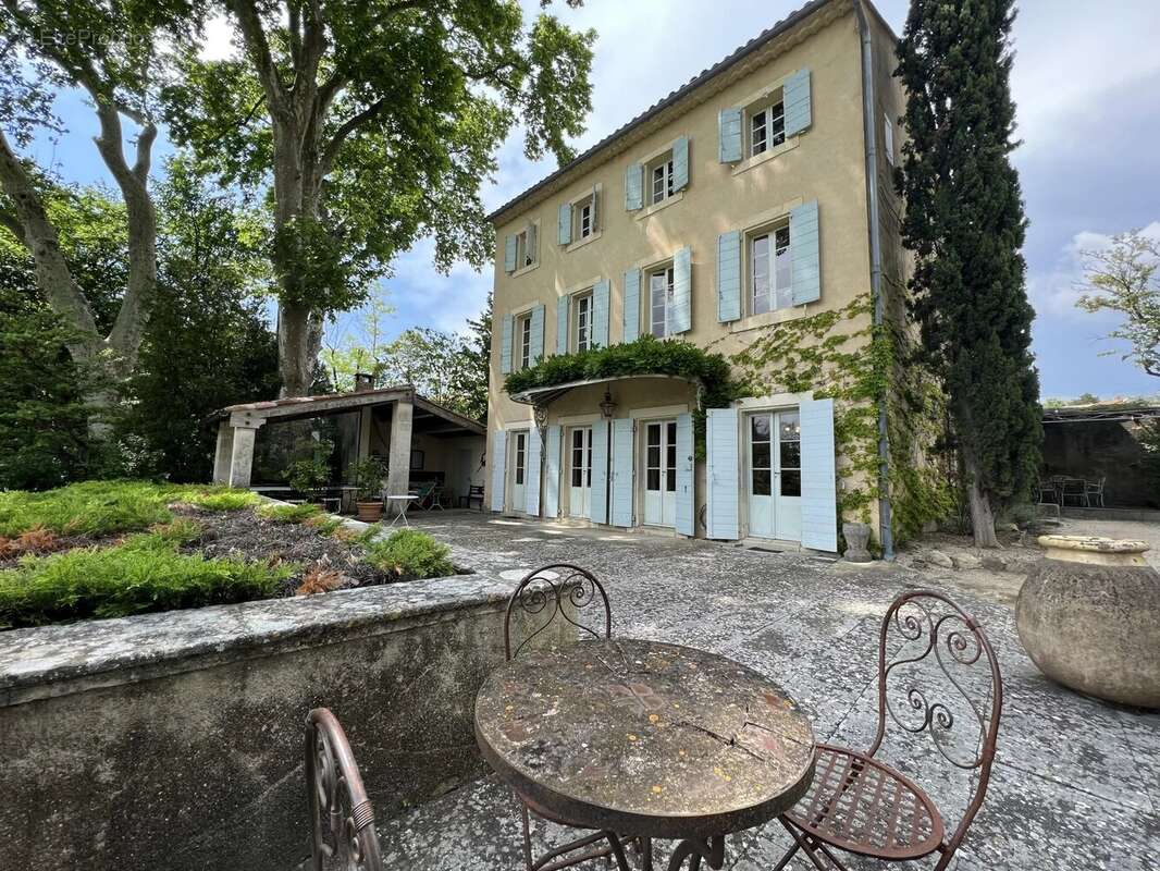 Maison à LOURMARIN