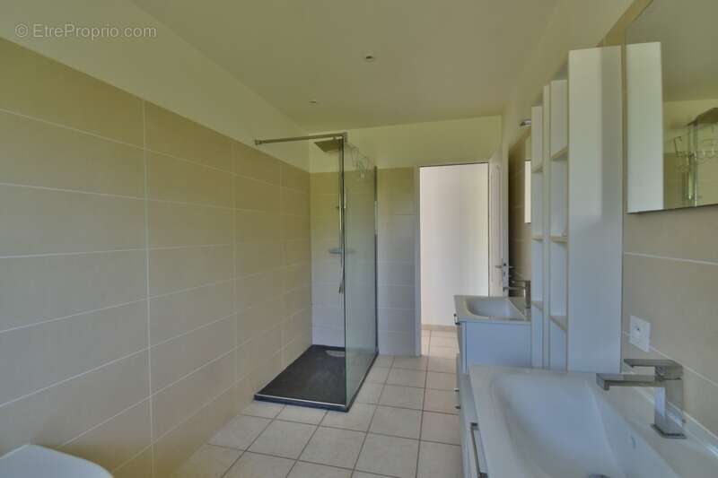 Maison familiale, 5 chambres VIGOUX (36) - photo 12