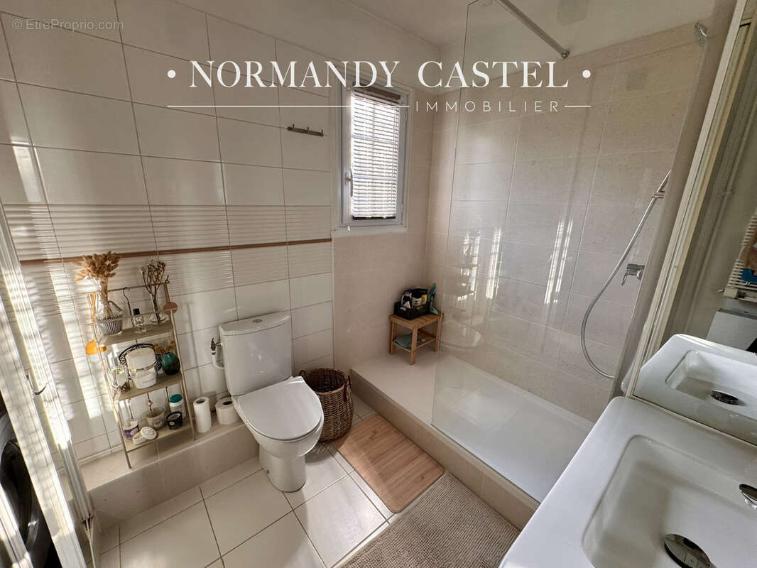 Appartement à TROUVILLE-SUR-MER