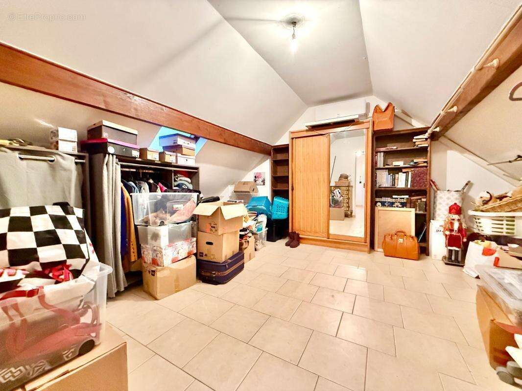 Maison à BOISSISE-LE-ROI