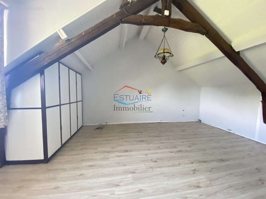 Maison 166 m² à Bouee  - photo 8