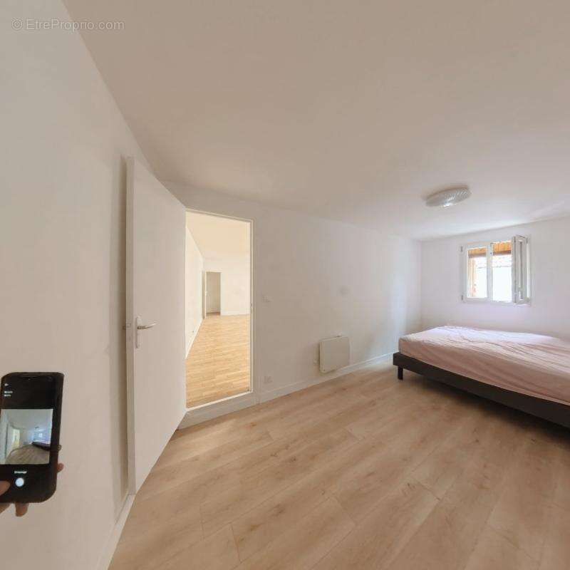 Appartement à FONTENAY-SOUS-BOIS