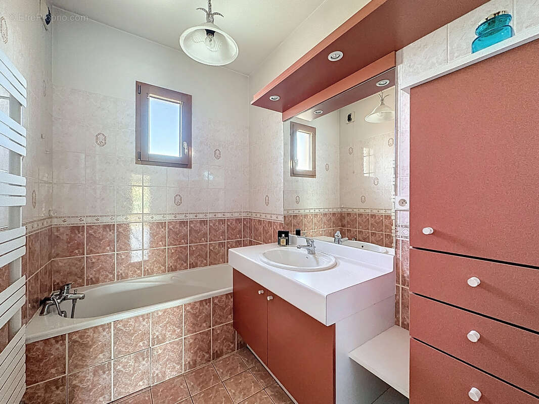 Appartement à LYON-5E