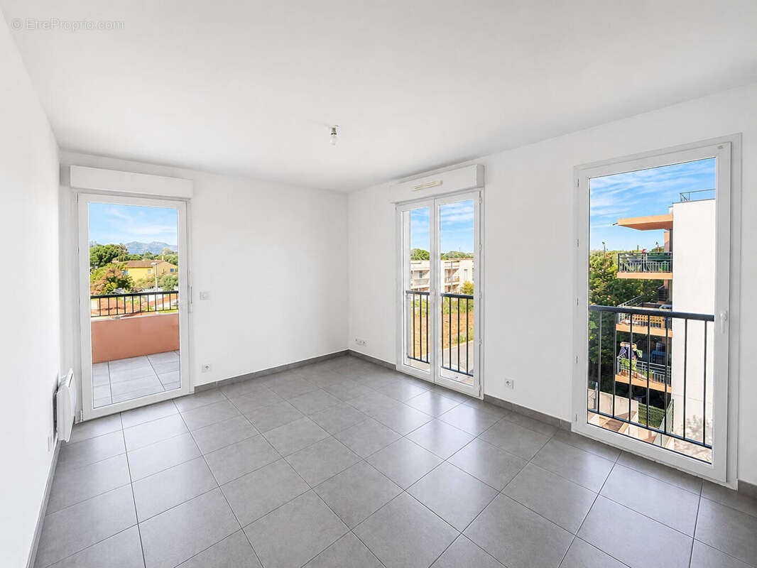 Appartement Fréjus 2 pièces 42m² avec place de parking - photo 5