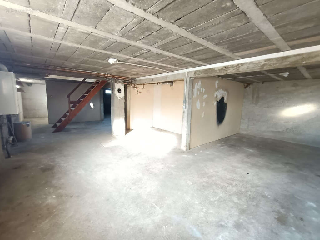 Maison à SAINT-POURCAIN-SUR-SIOULE