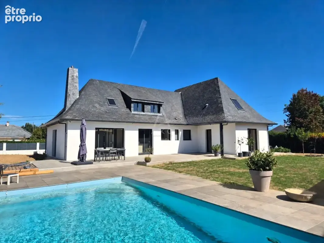 Maison à SAINT-BARTHELEMY-D'ANJOU
