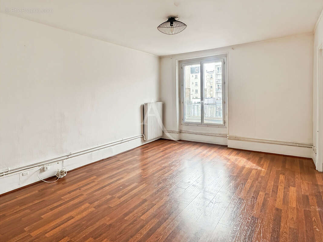 Appartement à PARIS-12E