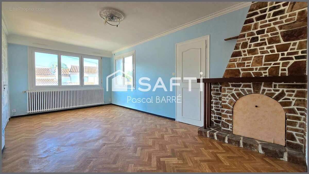 Photo 3 - Maison à SAINT-GEORGES-DE-POINTINDOUX