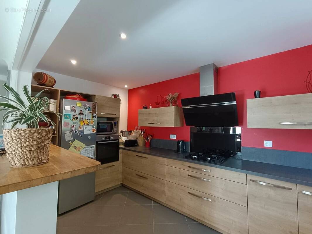 Maison à BEAUVOIR-SUR-NIORT