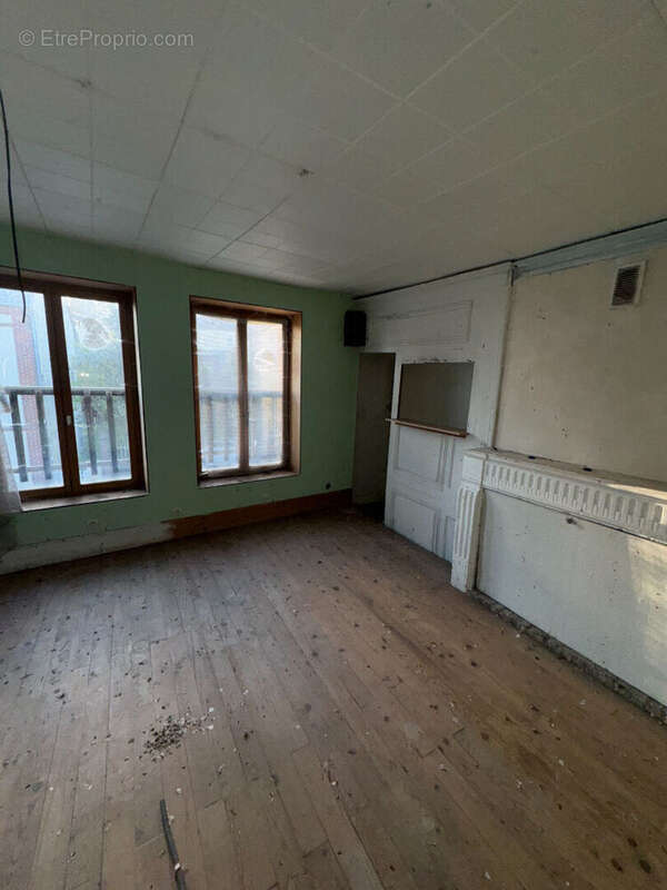 Appartement à MOULINS-LA-MARCHE