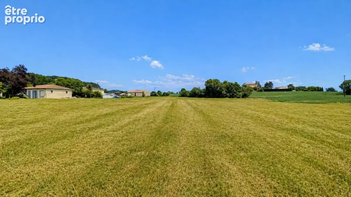 Terrain 828 m² à Bon-Encontre  - photo 2