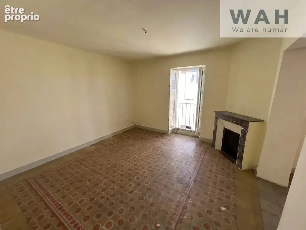 Vente immeuble 10 pieces de 3 appartements et un local 34500 - photo 6