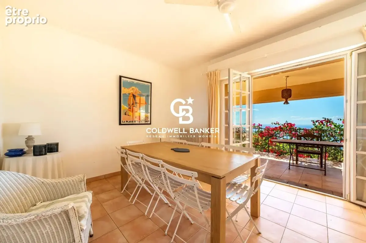 Villa de charme avec vue mer panoramique et piscine – Un cadre de vie privilégié - photo 5