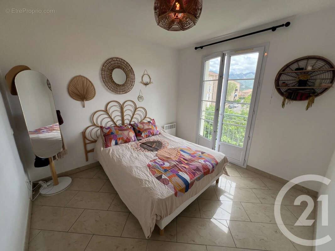 Appartement 140 m² à Saint-Florent  - photo 11