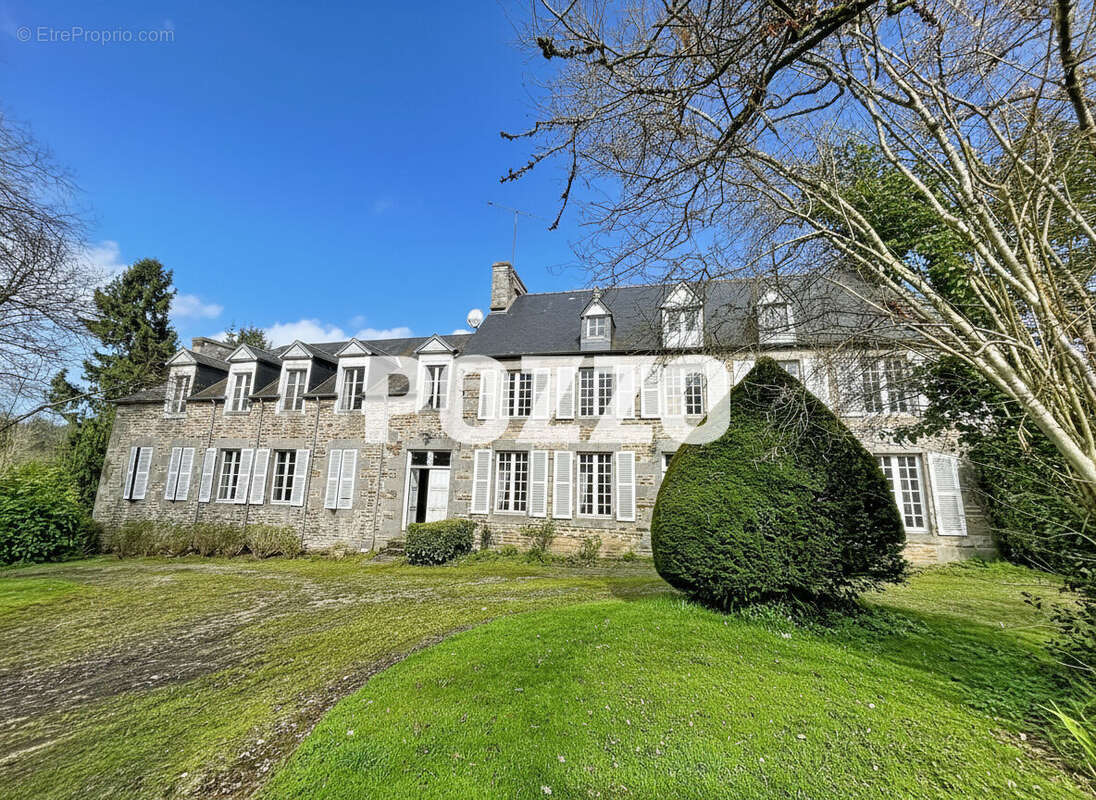 A vendre maison bourgeoise dans la vallee de brouains (50150) - photo 2