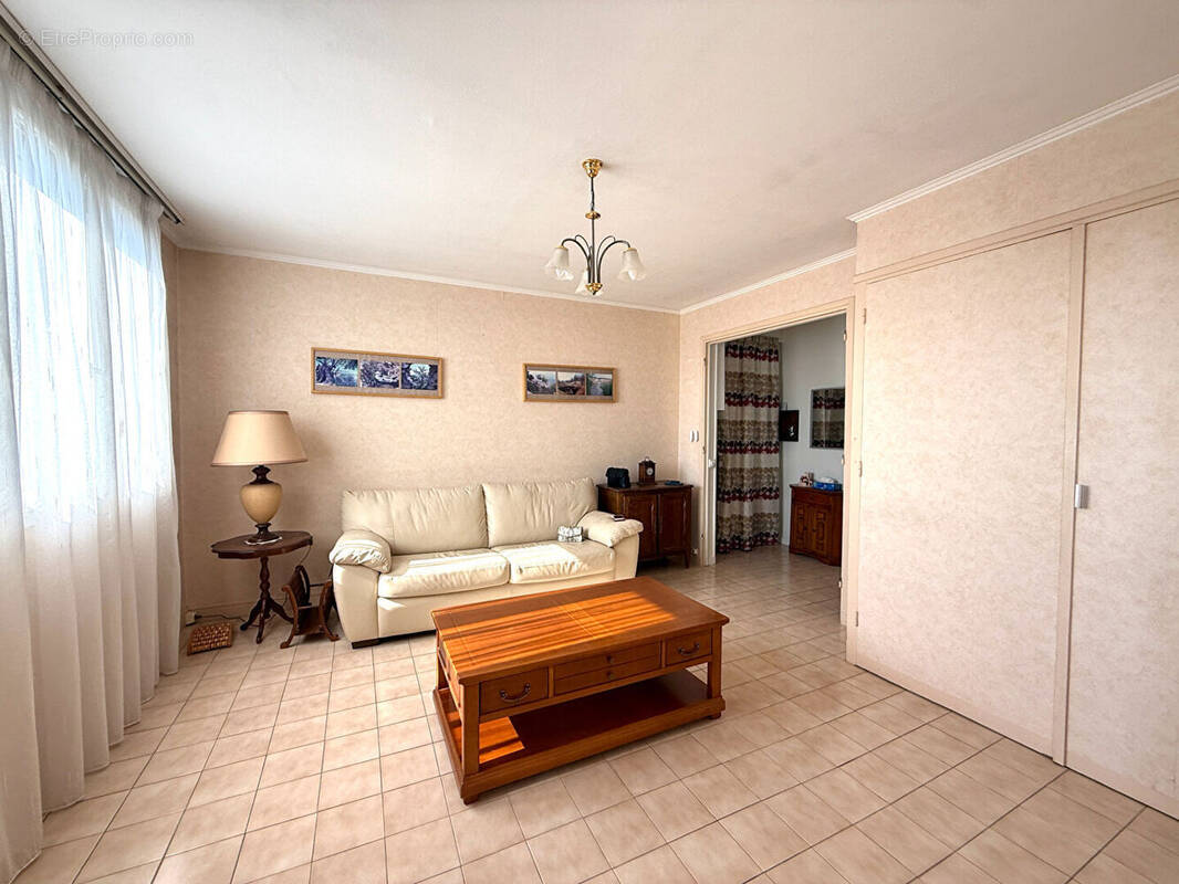 Appartement à CALUIRE-ET-CUIRE