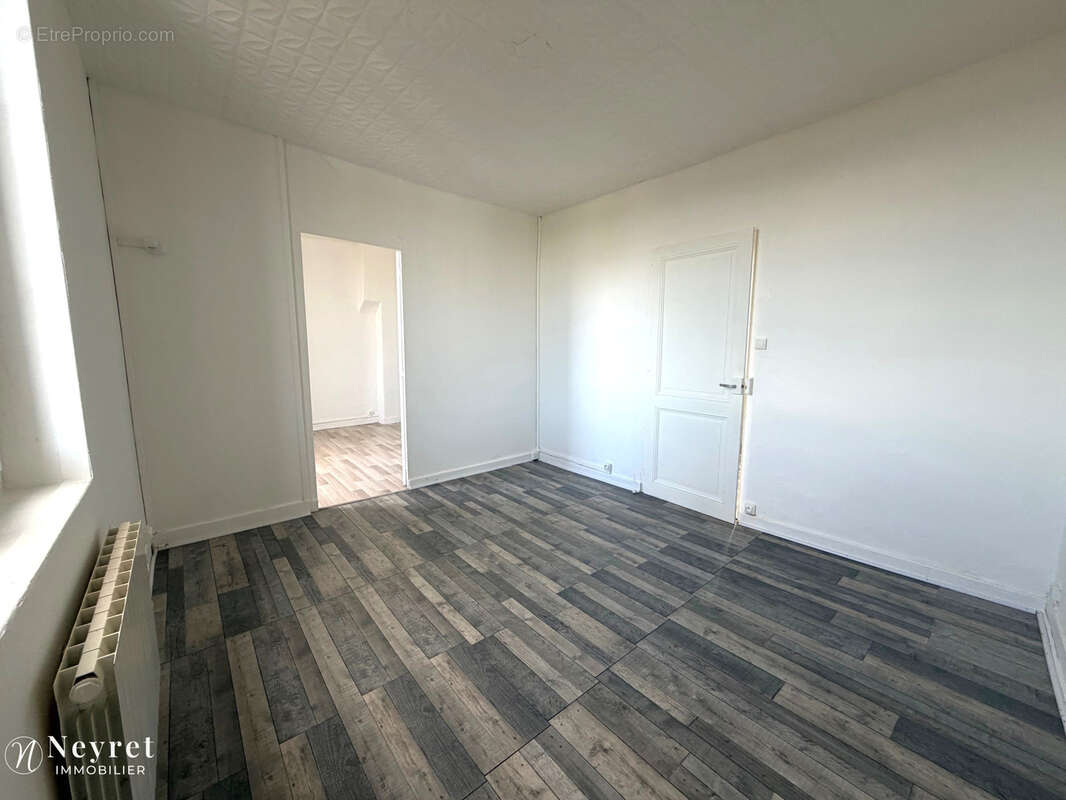 Appartement à LA MULATIERE