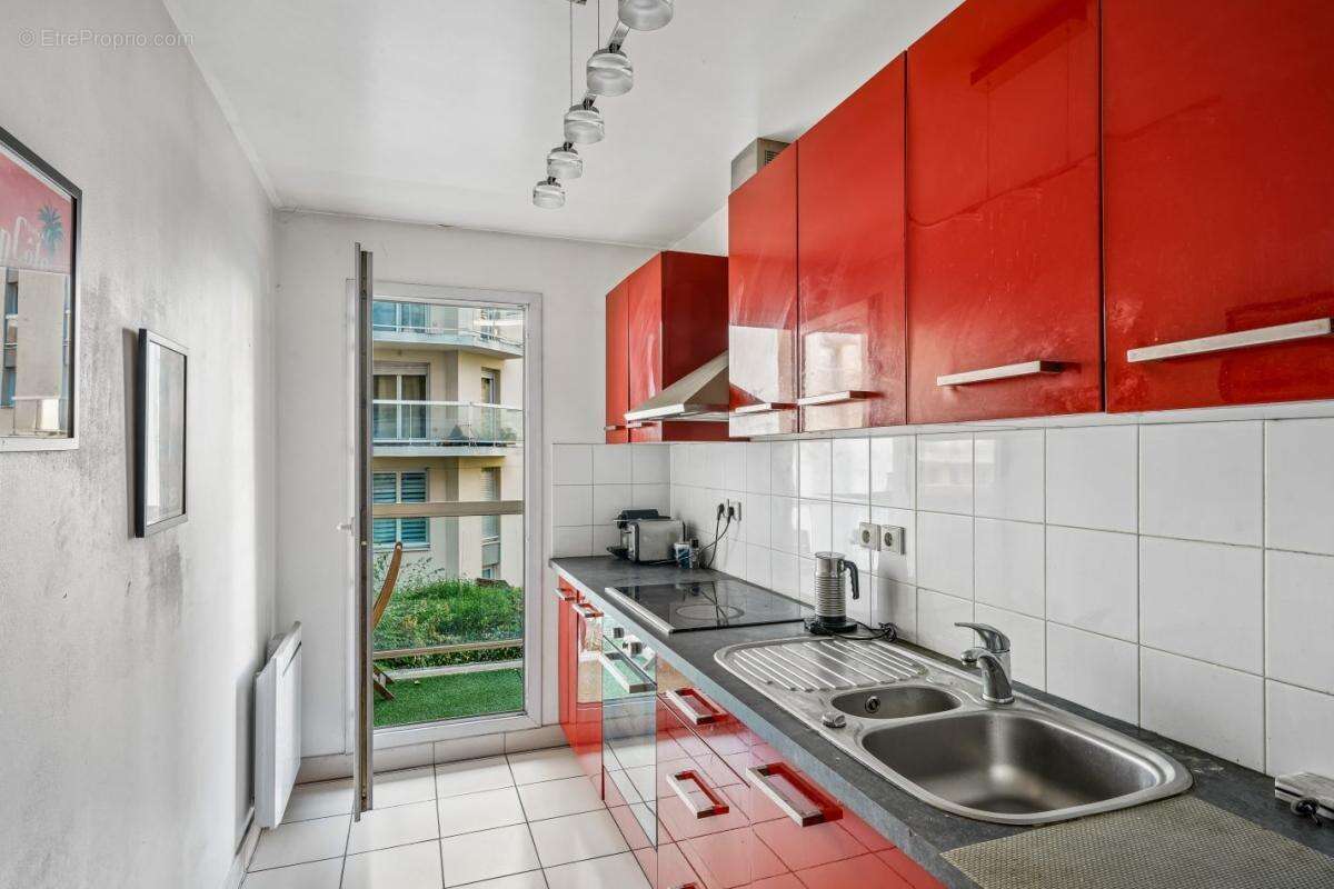 Appartement à SURESNES