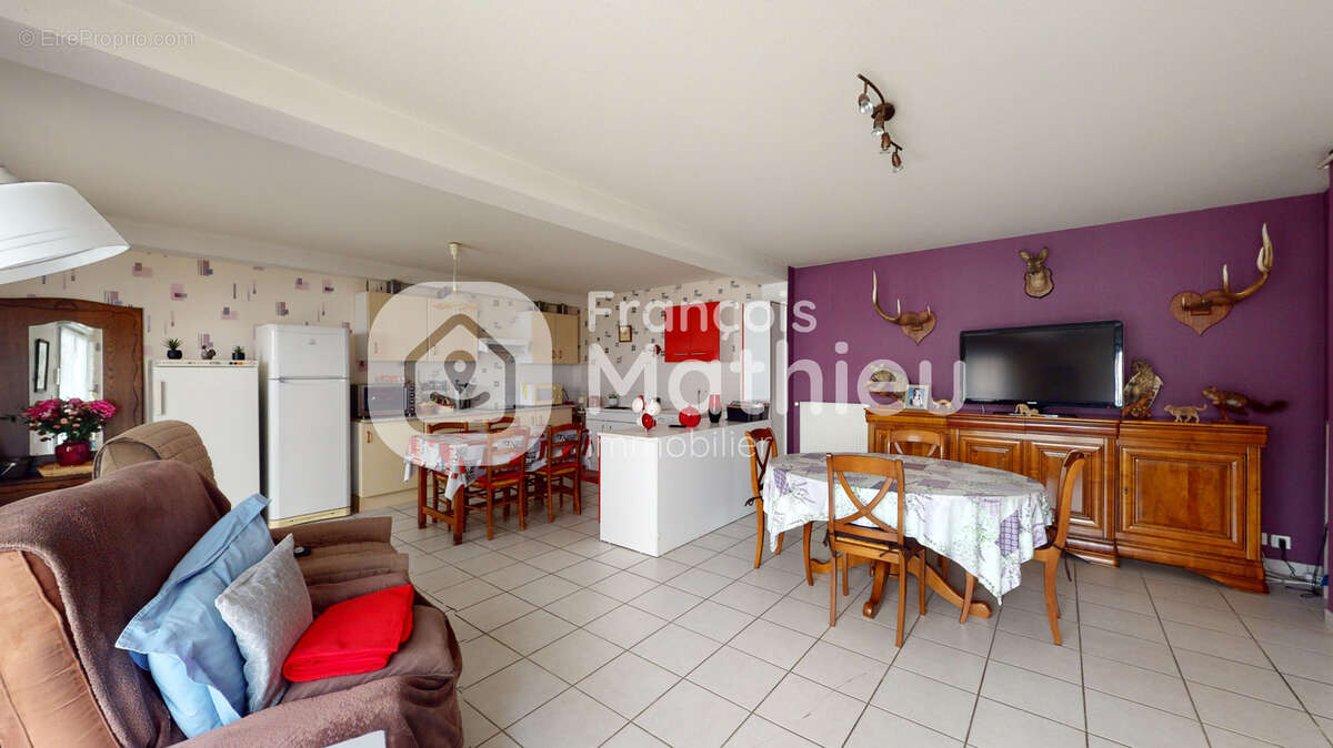 Appartement à CHATILLON-SUR-CHALARONNE