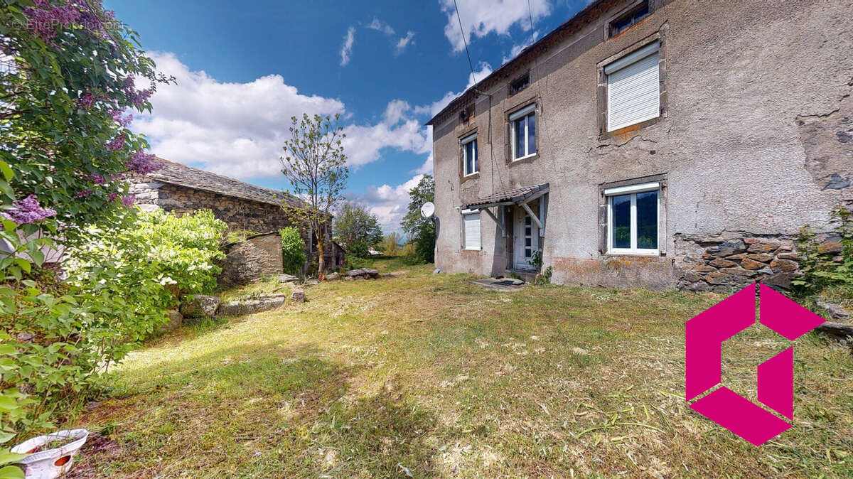 Maison à BESSAMOREL