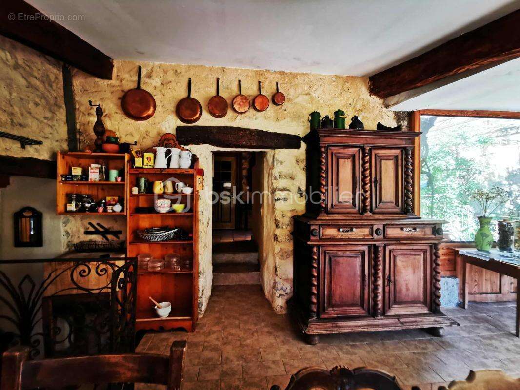 Maison à THOARD