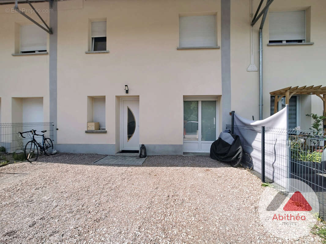 Appartement 5 pièces 133 m2 - photo 8