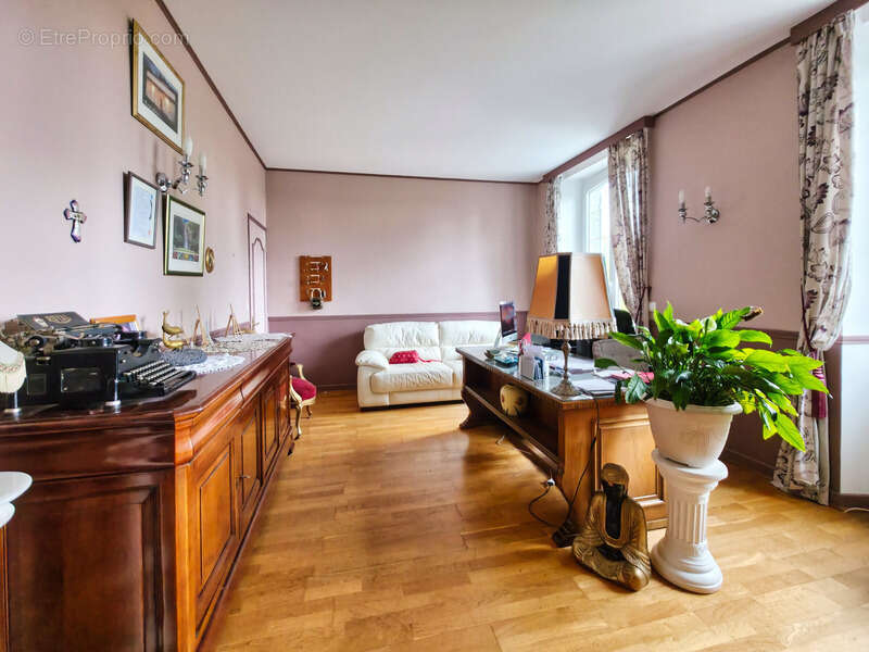 Maison à LA SOUTERRAINE