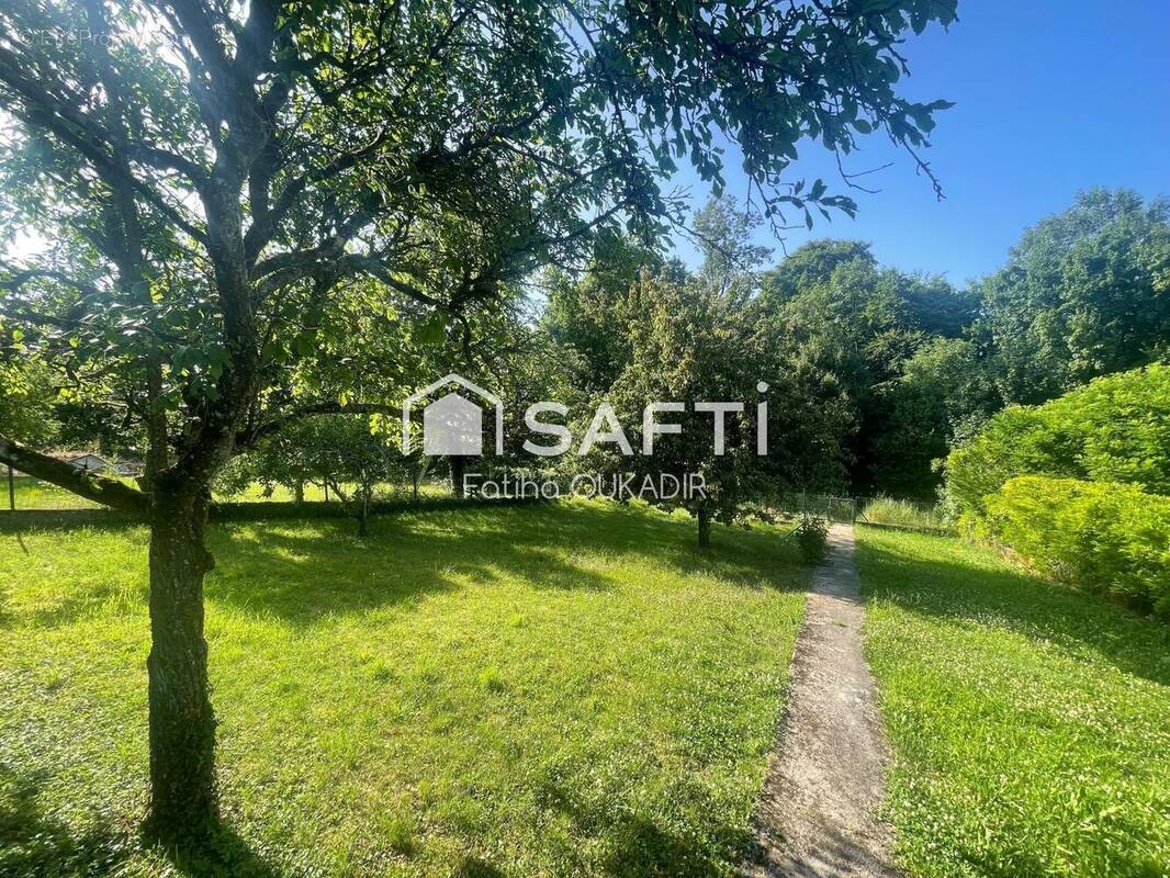 Photo 1 - Maison à NEUFCHEF